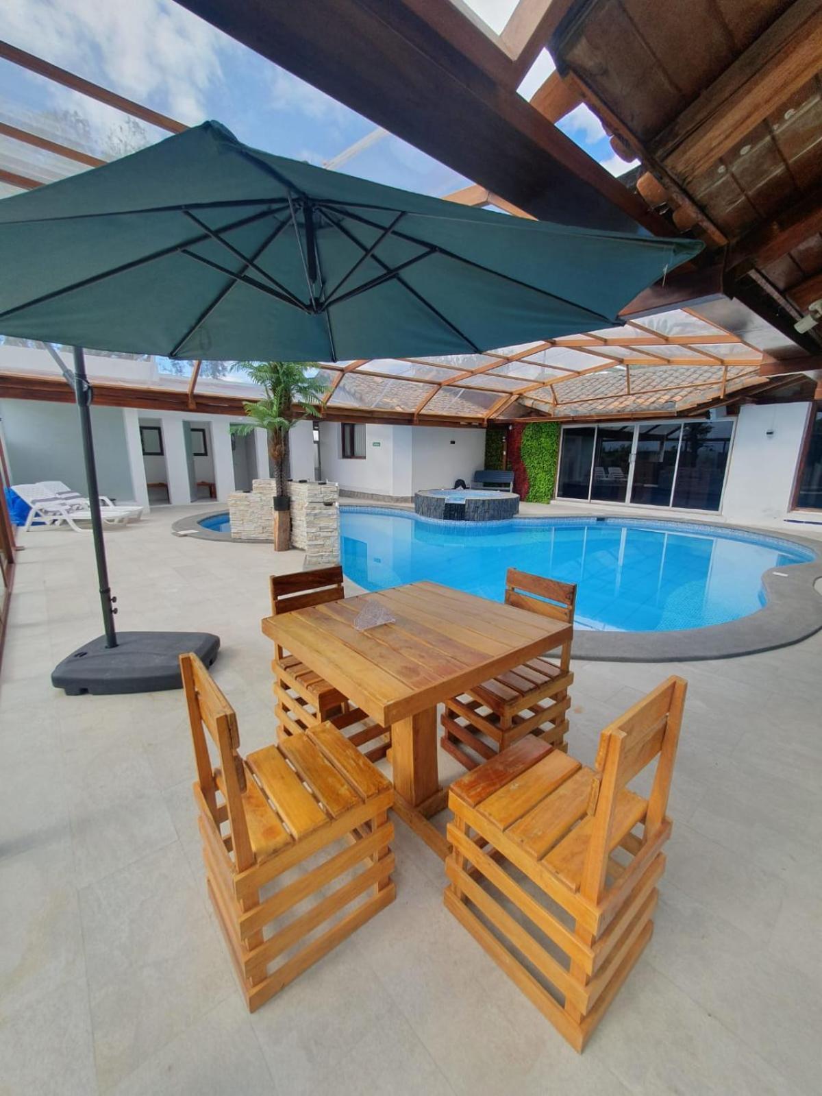 Hosteria Airport Garden Табабела Екстер'єр фото
